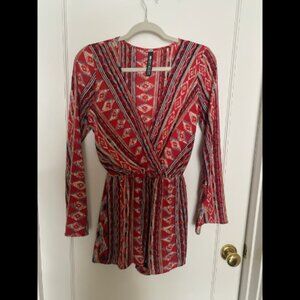 Long Sleeve Romper, Size Small